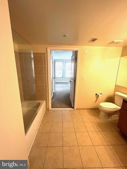 Building Photo - 915 E Street NW Unit 613