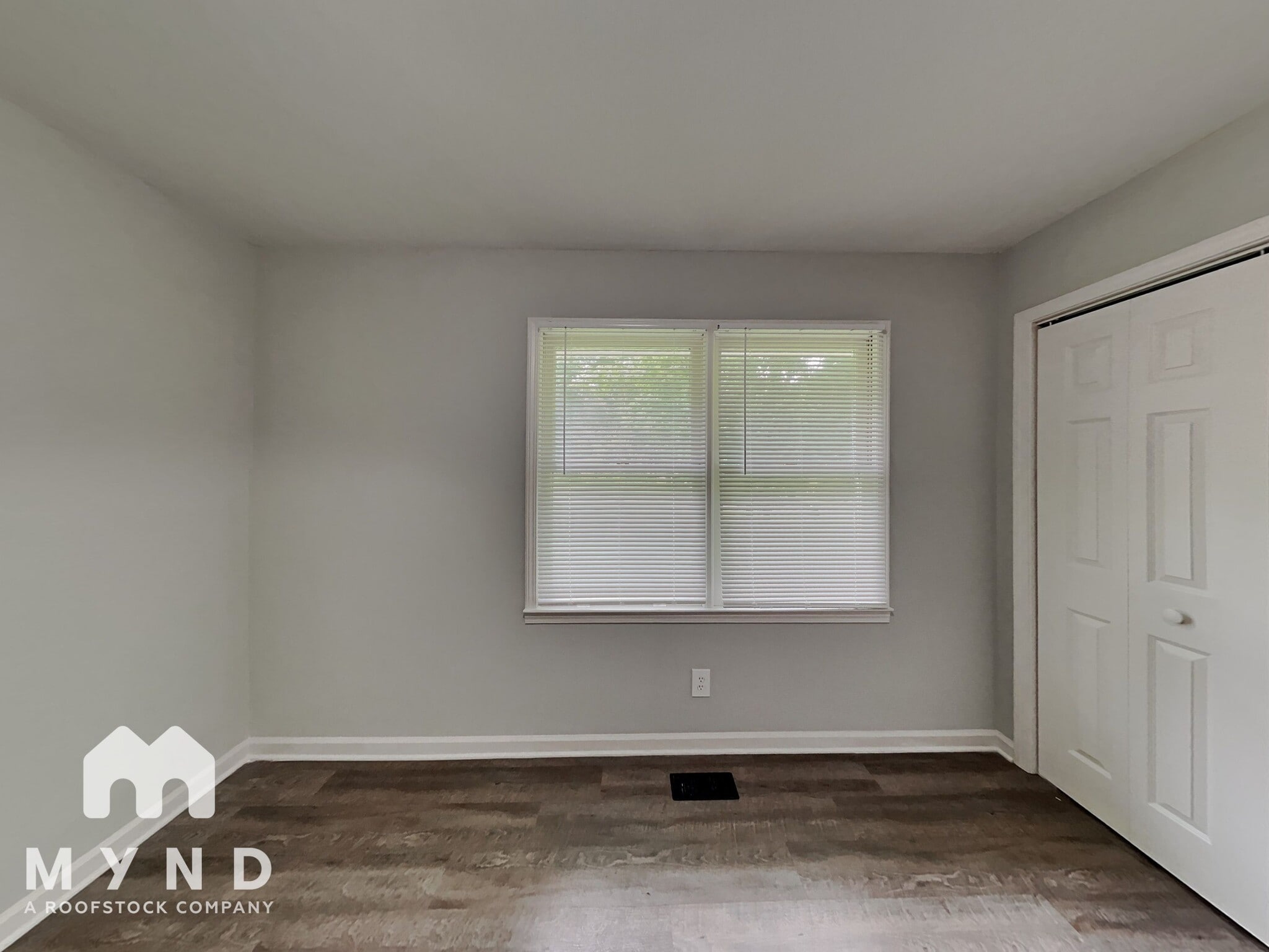 Building Photo - 55 Pilgrim Way