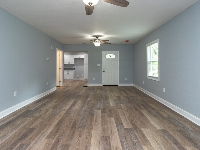 Building Photo - 5211 Holston Dr