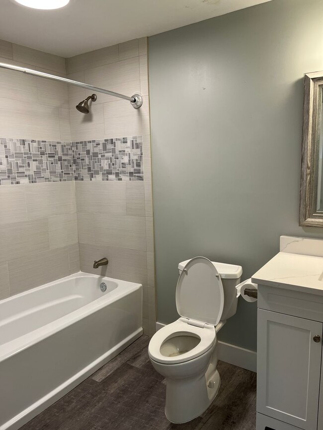 Building Photo - Location, Lifestyle, and Luxury