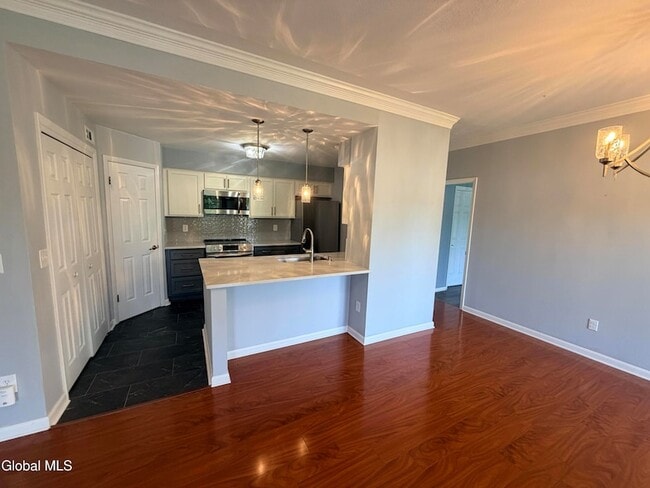 Building Photo - 413 Diamond Rock Cir