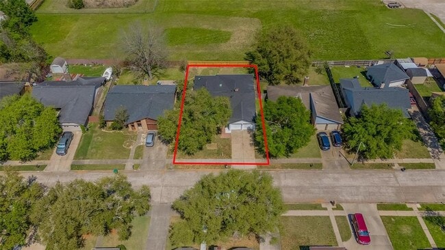 Building Photo - 6219 Canada Dr