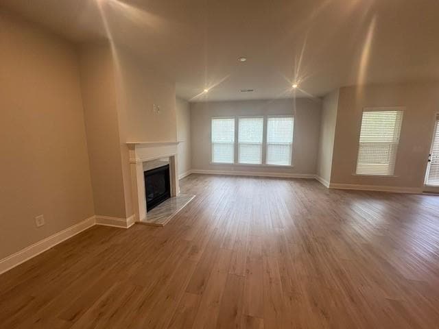 Building Photo - 5030 Sierra Creek Dr NE