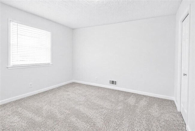 Building Photo - 2191 Greystone Way