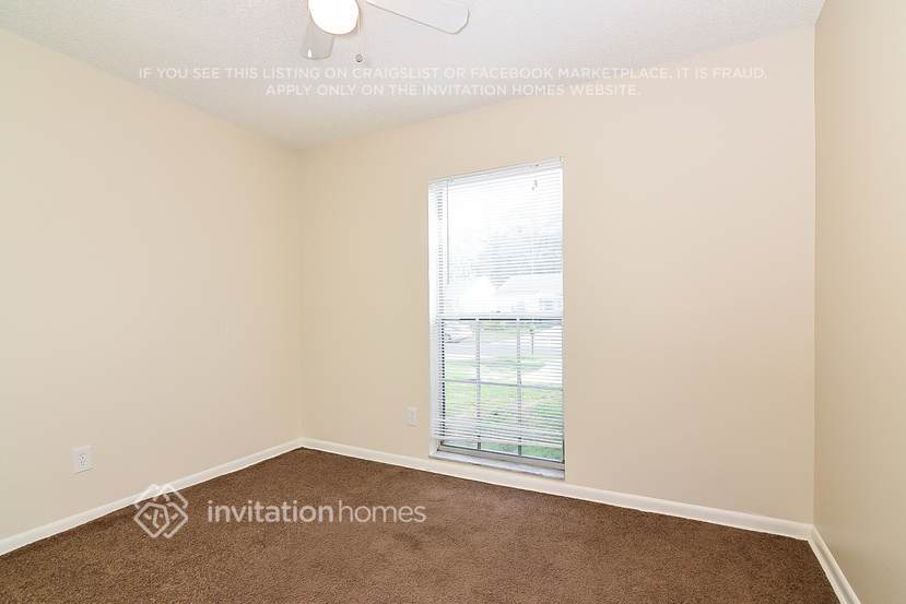 Building Photo - 8512 Misty River Ct