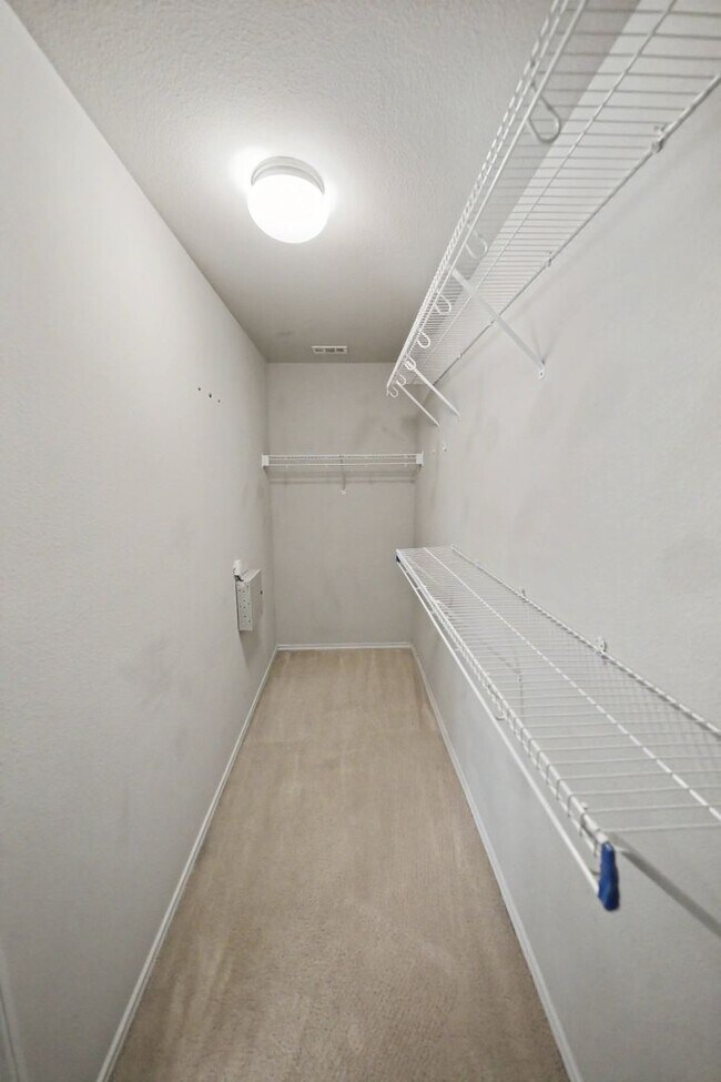Building Photo - Spacious Cibolo Home Near Steele High School - Realtor Commission: $500