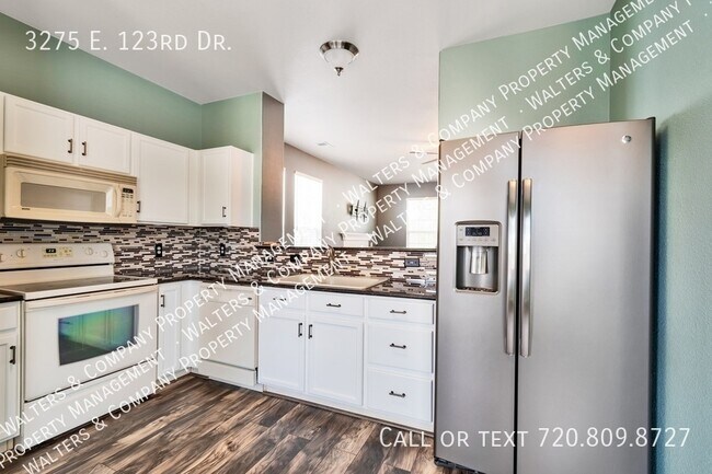Building Photo - Updated Townhouse in THORNTON!!!!