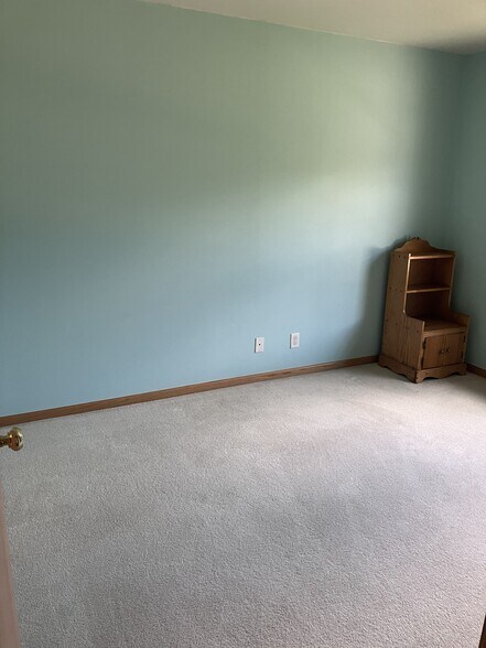 Bedroom 2 (2) - N5223 Tamarack Ln