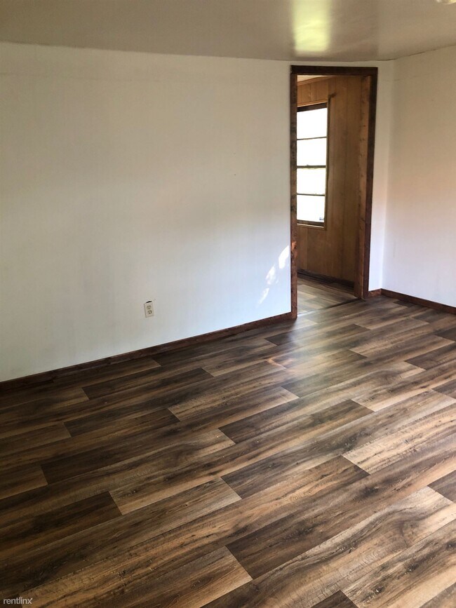 Building Photo - 3 br, 1.5 bath House - 115 Cotton Street