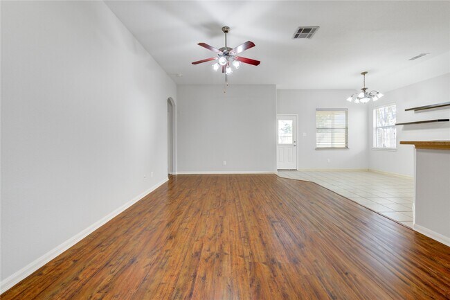 Building Photo - 6030 Starbrook Creek Dr