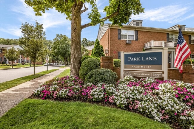 Building Photo - Park Lane