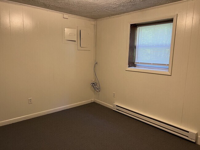 Building Photo - robl1951