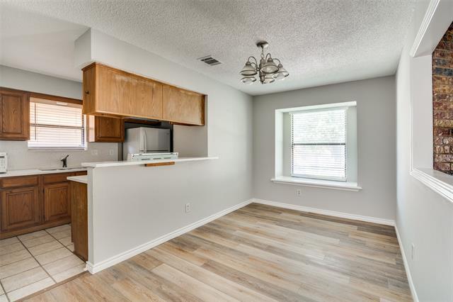 Building Photo - 2400 Guerrero Dr