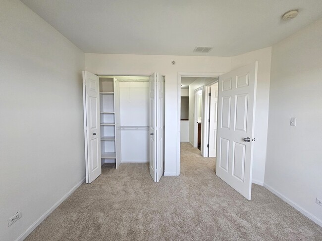 Building Photo - 171 Willoughby Ct