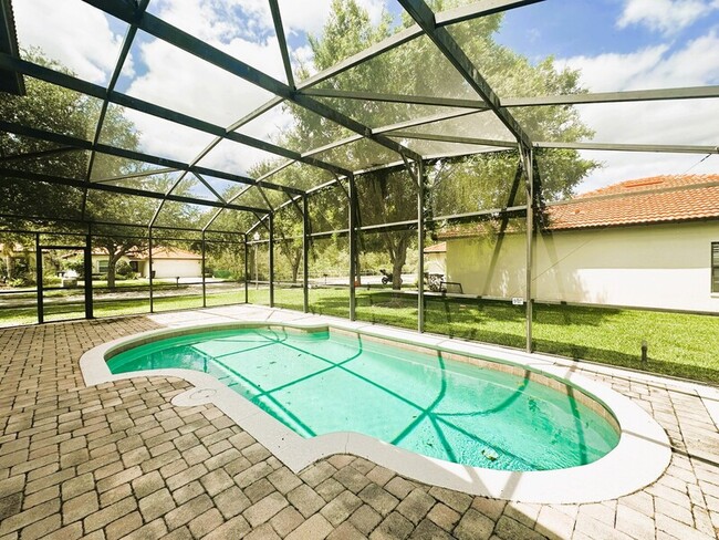 Building Photo - 2840 Rocella Ct
