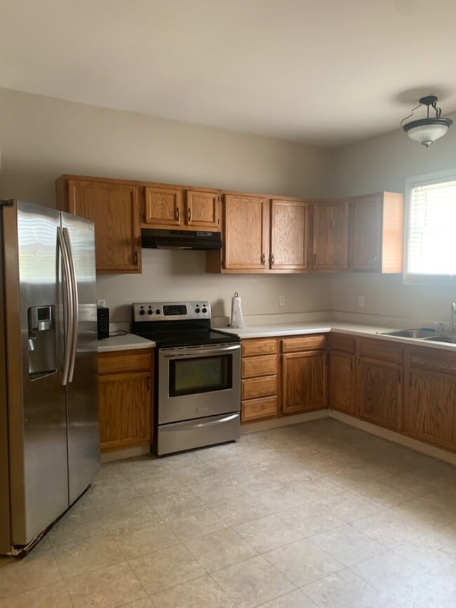 Building Photo - 606 California St