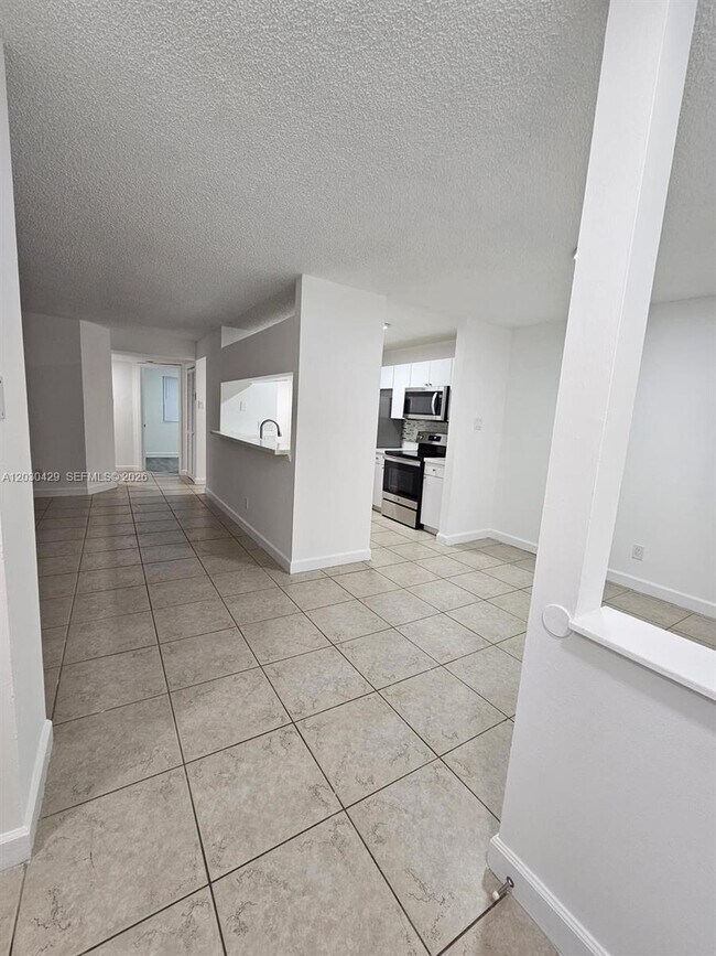Building Photo - 15771 SW 106th Terrace