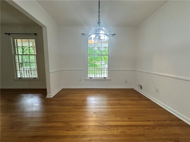 Building Photo - 4794 Cambridge Dr
