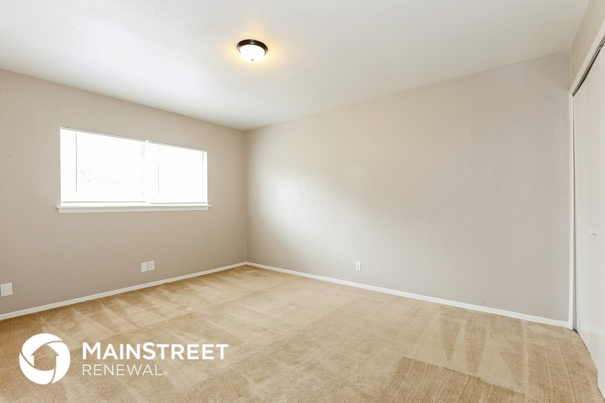 Building Photo - 8807 Glen Shadow Dr