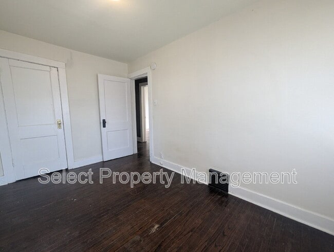 Building Photo - 3526 Smith St