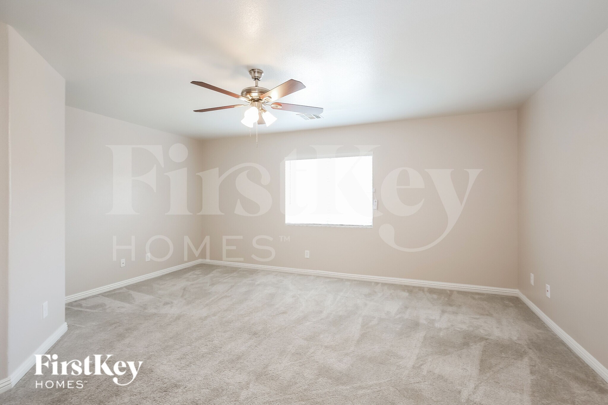 Building Photo - 705 Picasso Picture Ct