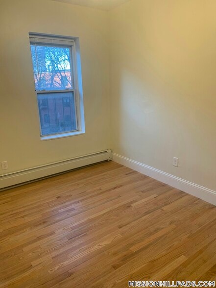 Building Photo - 16 Wait St