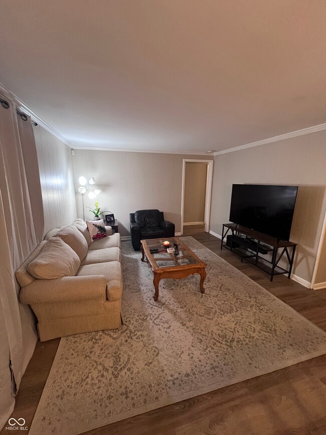 Building Photo - 1147 Darby Ln