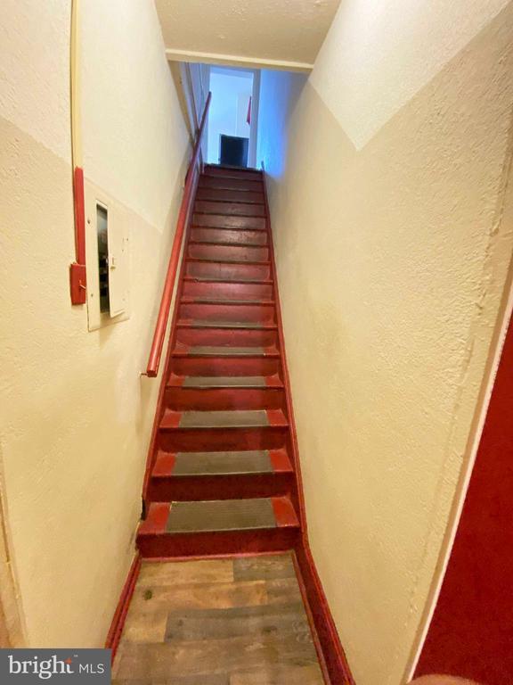 Building Photo - 3454 N Water St