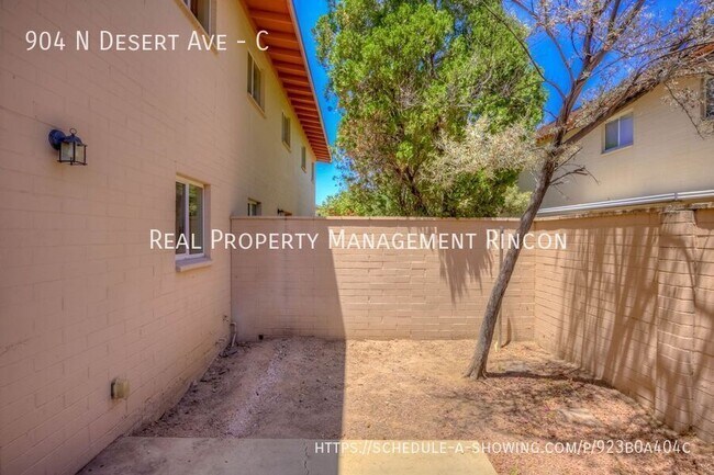 Building Photo - 904 N Desert Ave