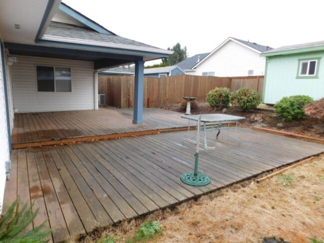 Building Photo - 5351 Landon St SE