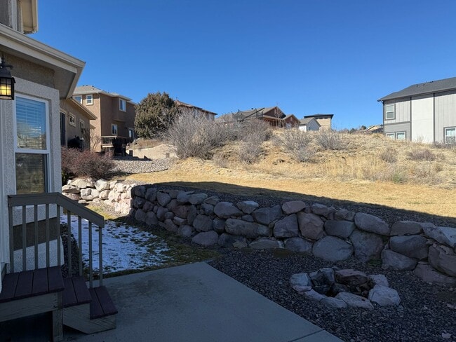 Building Photo - WELCOME HOME!