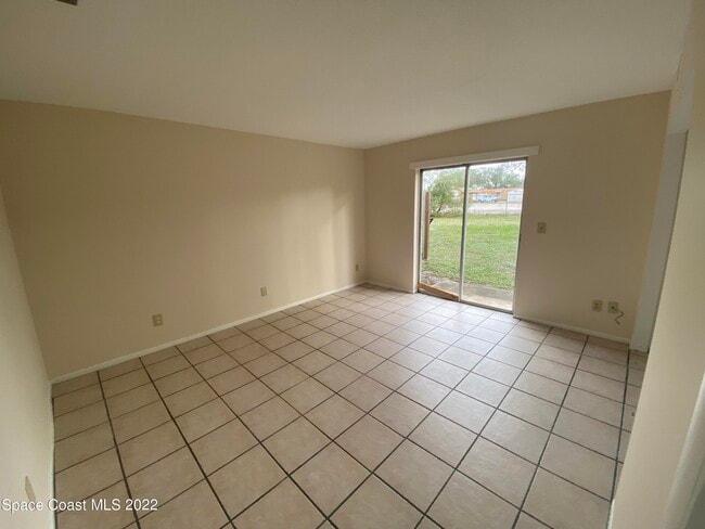 Building Photo - 1895 Guava Ave