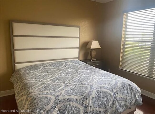 Building Photo - 5016 Friars Cove St