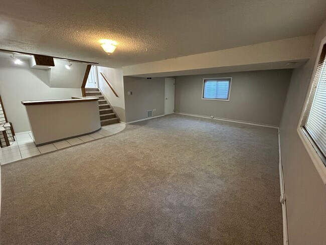 Building Photo - 6670 Alberta Dr