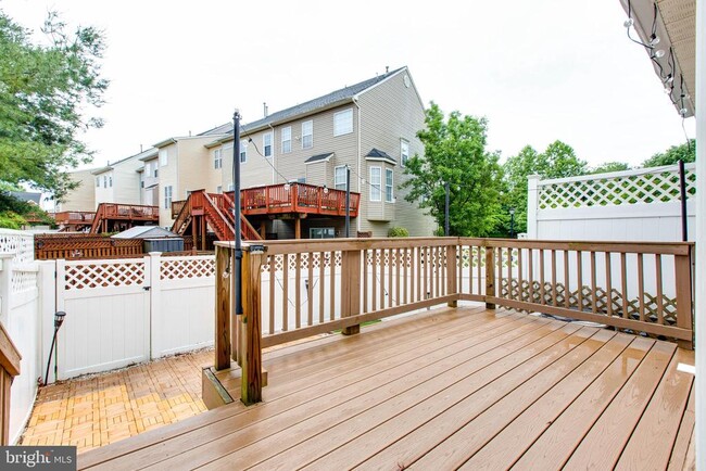 Building Photo - 8125 Gray Stone Ln
