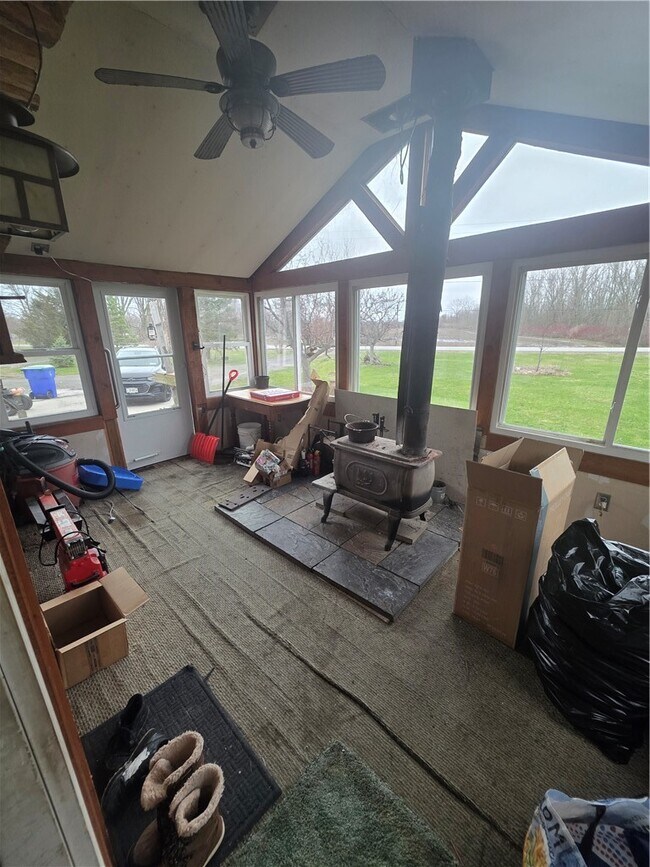 Building Photo - 1190 Kent Rd