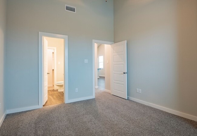 Building Photo - GORGEOUS 2 BEDROOM 2 BATH FOUR PLEX LOCATED IN MIDLOTHIAN ISD!