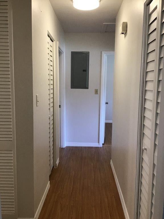 Building Photo - 717 Denton Rd