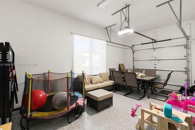 Building Photo - 5089 Gambero Wy