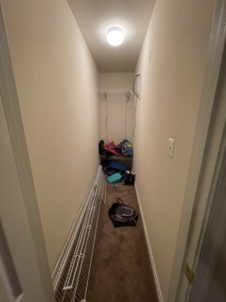 Building Photo - 23432 Aster Way