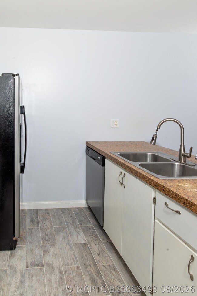 Building Photo - 7406 74th Way