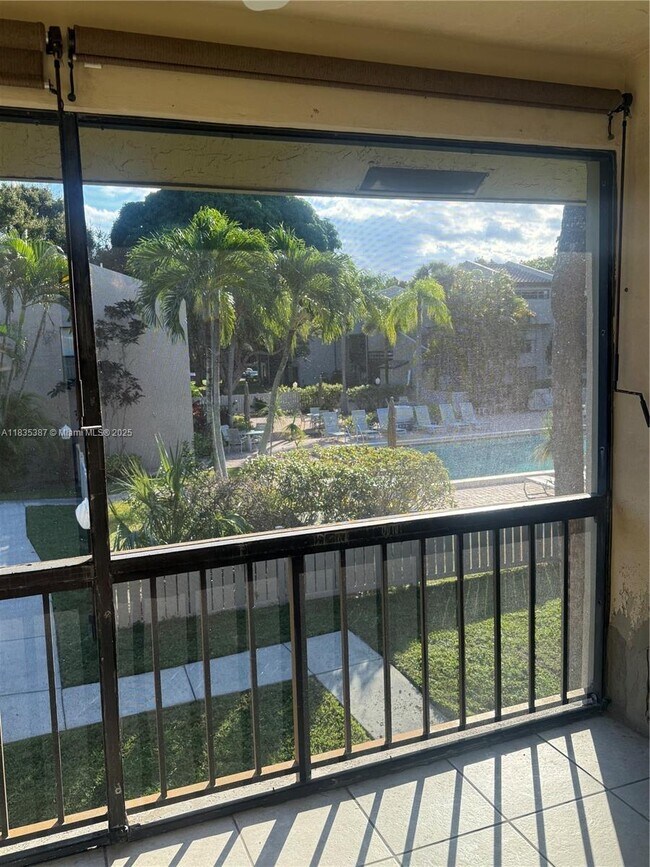 Building Photo - 159 NW 70th St