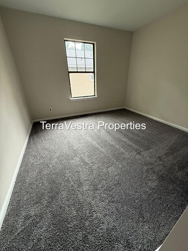 Building Photo - 2853-2855 Erial Road