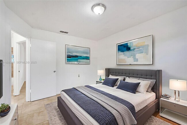 Building Photo - 2907 NW 103rd St