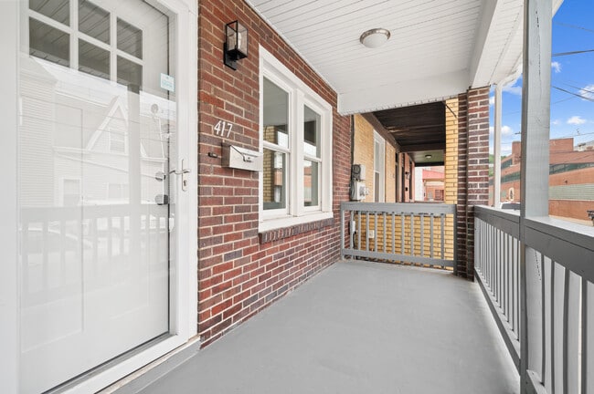 Building Photo - 417 Dargan St