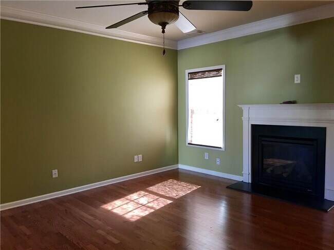 Building Photo - 5425 Donehoo Ct