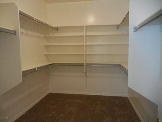 Building Photo - 4189 E Rancho Caliente Dr