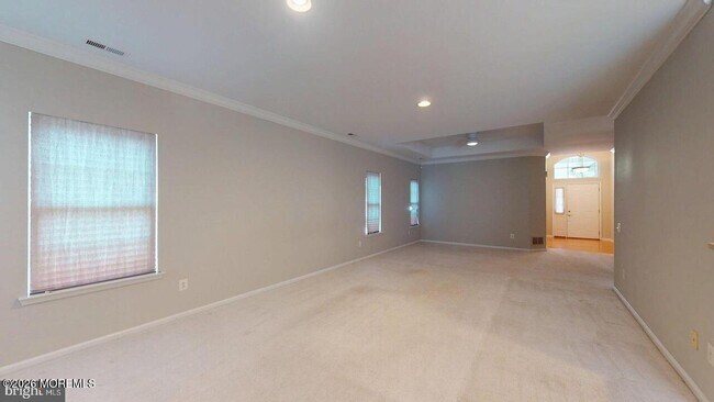 Building Photo - 13 Wedgewood Ct