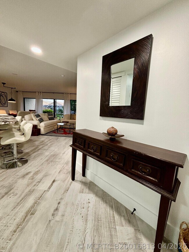 Building Photo - 12692 Shoreline Dr