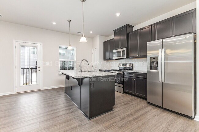 Building Photo - 1939 Stallings Rd